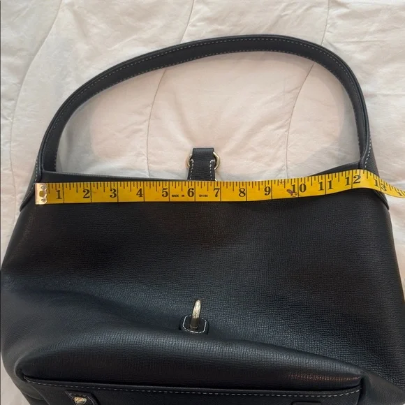 Dooney & Bourke Authentic black leather purse - Picture 14 of 16